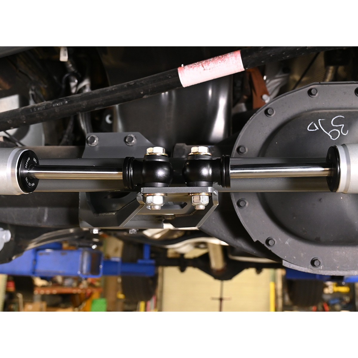 Synergy 2014+ Ram 2500 / 3500 Dual Steering Stabilizer Kit