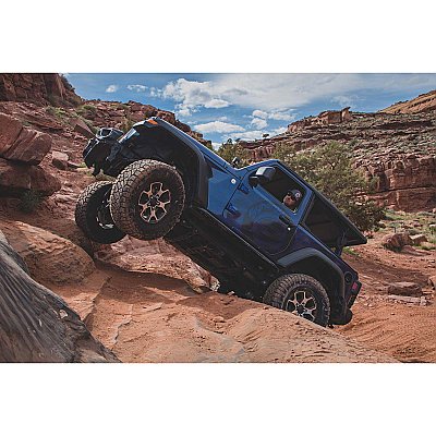 Synergy Jeep JL / JLU 2 and 3 Inch Lift Stage 2 Suspension System